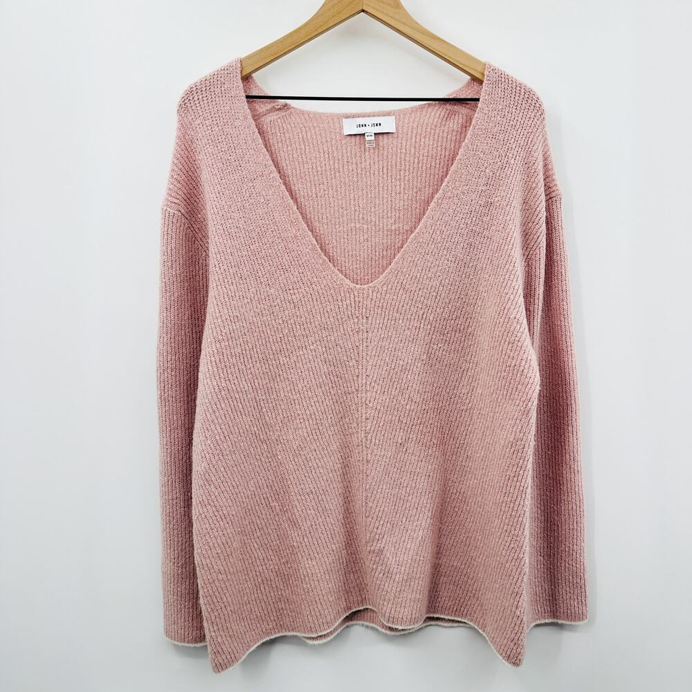 Anthropologie John + Jenn V-Neck Ribbed Sweater‎ Super Soft in Pink Size Medium